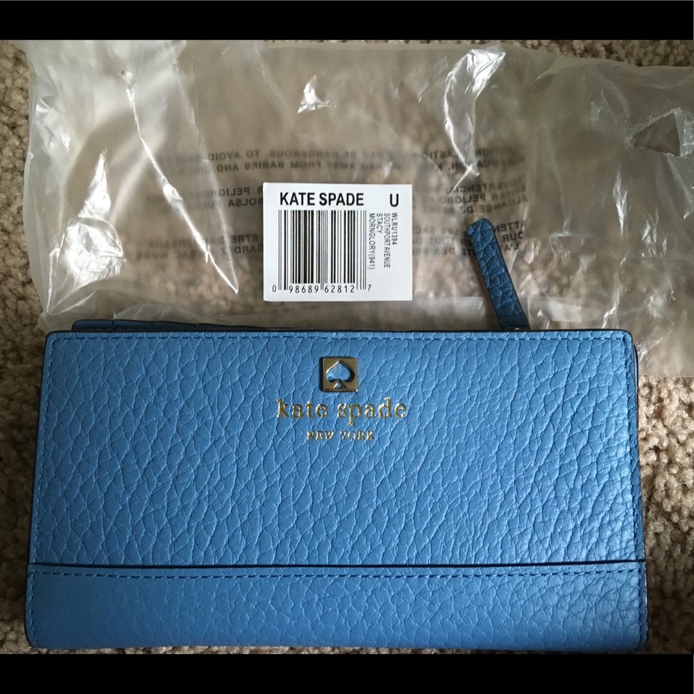 NEW Kate Spade Wallet - Picture 1 of 1